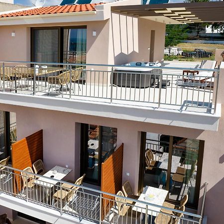 Vela Bianca Suites يميناريا المظهر الخارجي الصورة