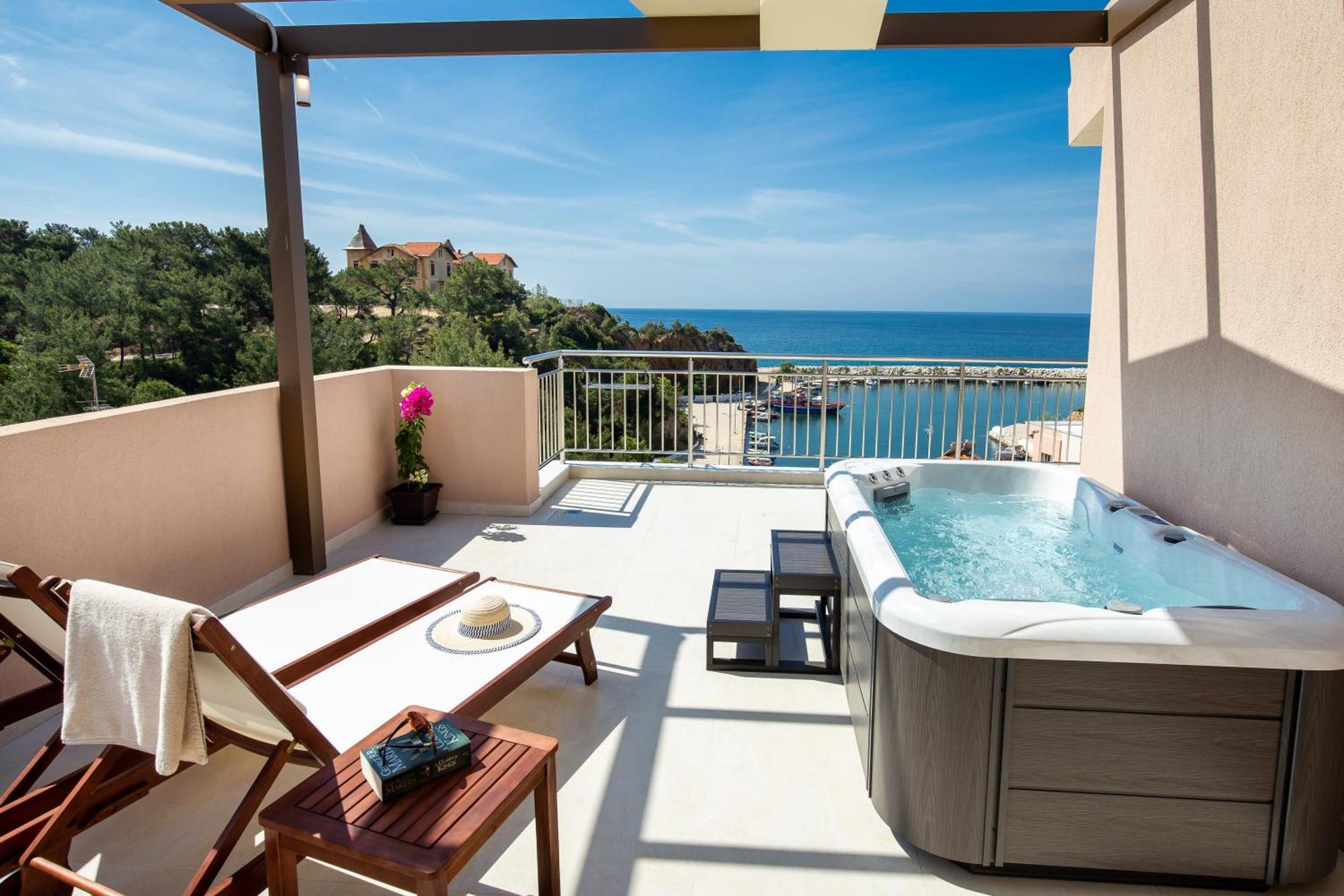 Vela Bianca Suites يميناريا المظهر الخارجي الصورة